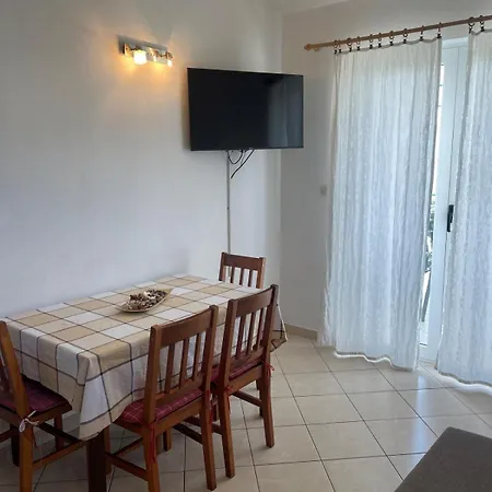 Guest house Nada Primosten