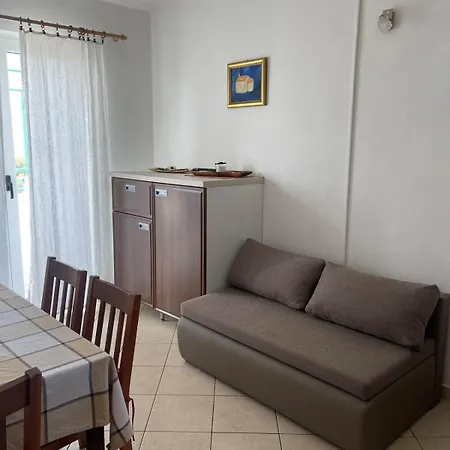 Guest house Nada