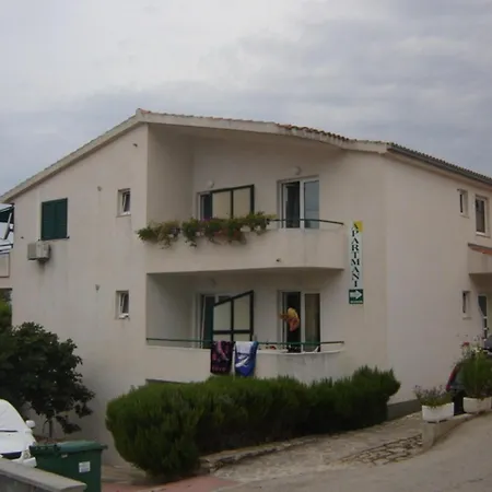 Nada Guest house