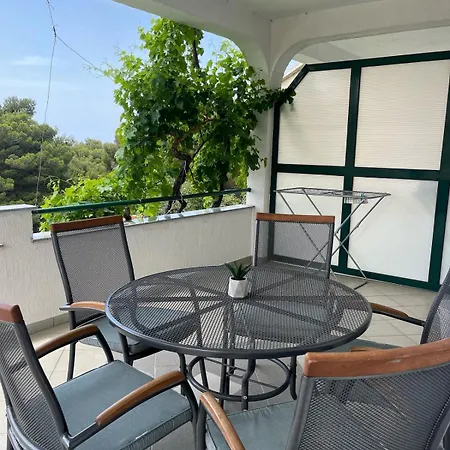 Nada Guest house 3*