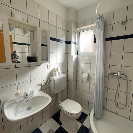 Guest house Nada Primosten